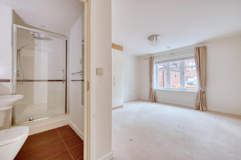 Bedroom 1B
