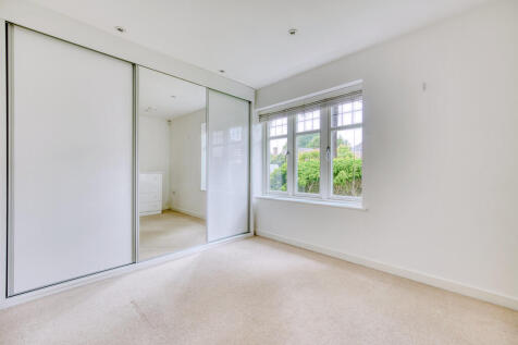 Bedroom 2a