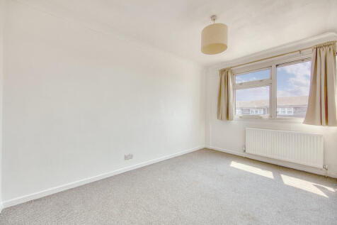 Bedroom 1a
