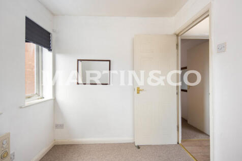 5_Bedroom 2
