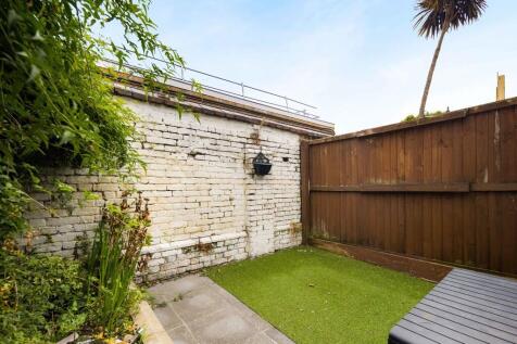 15_Garden