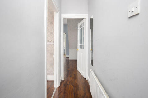 7_Hallway