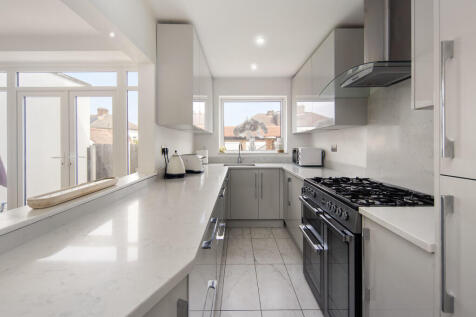 12_Kitchen