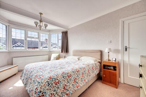 Bedroom 1a