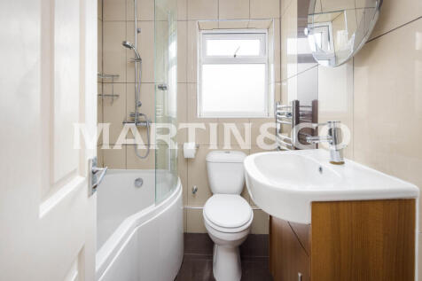 15_Bathroom