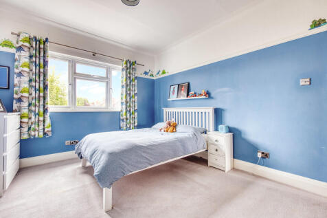 Bedroom 3b