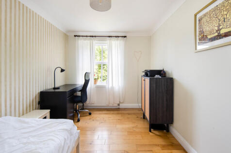 10_Bedroom