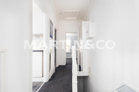 4_Hallway