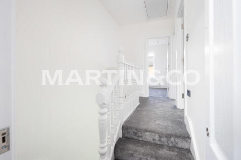 7_Hallway