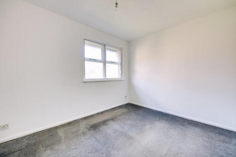 bedroom 1a
