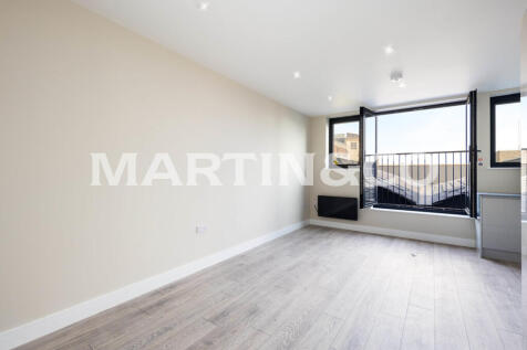 7_Reception_Kitch...