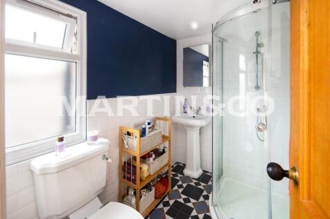 1_Bathroom