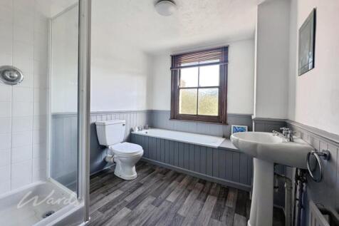 Helena bath use