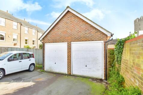 Albion rd garage use