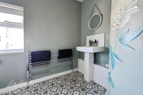 chaucer shower 1 use