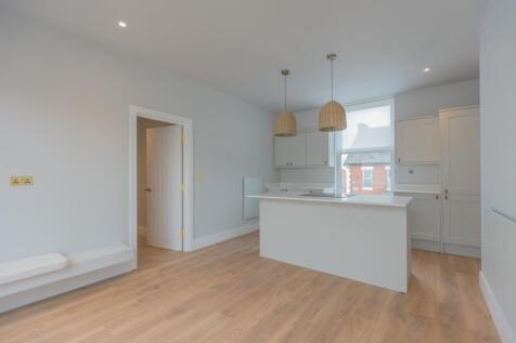 Carlton 5 open plan