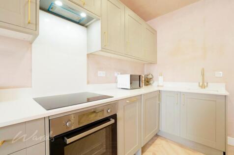 4 Southwood kitch...