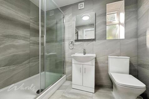 Linksfield shower...