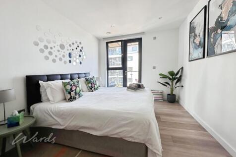 Beach 10 bed 2 use