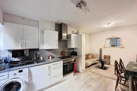 Kent 1 kitchen lo...