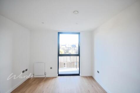 William 18 bed 2 use