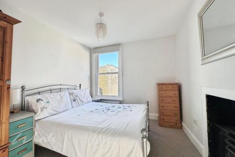 Kent 3 bed 2 use