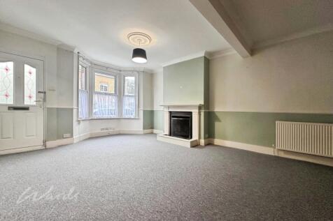 Lillian lounge di...