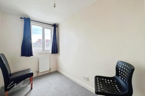 Eth 52 3 bed bed ...