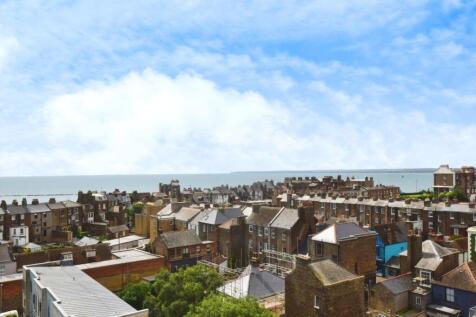 Harbour towers vi...