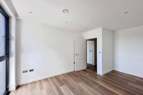15 WT bedroom use