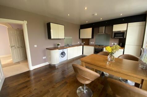 Kitchen Diner 2