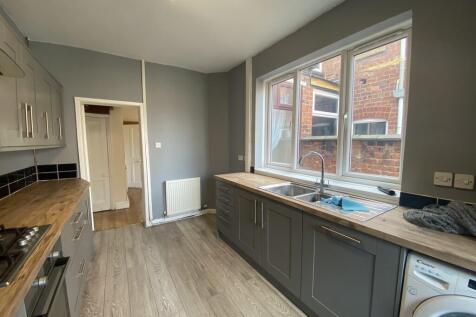 Kitchen 2