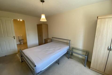 Master Bedroom 2
