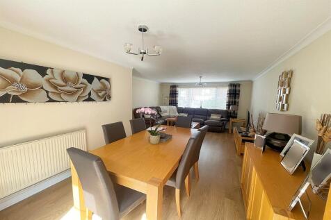Lounge/Diner