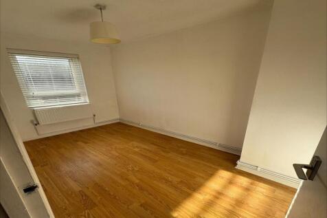 2nd bedroom.jpg