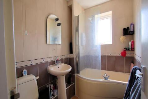 Bathroom.jpg