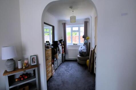 Dining area.jpg