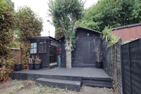 Garden shed.jpg