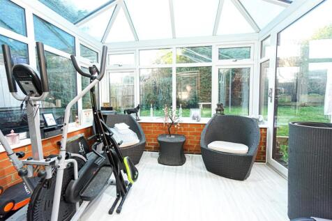 17 Chalvington Drive (15)_Alto.jpg