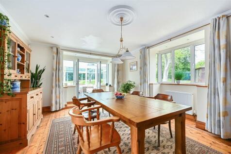 St.Helens View - Parsonage Lane - TN35 4SH (17).jp