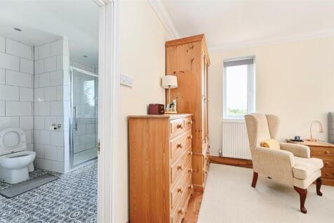 St.Helens View - Parsonage Lane - TN35 4SH (8).jpg
