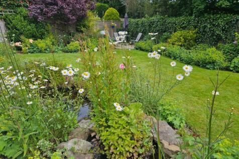 Garden 3 - New_Alto.jpg
