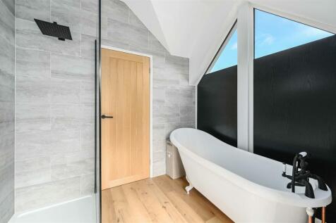 12 MILL LANE - TN354LJ (16).jpg