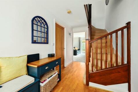 4 PIERWARDEN MEWS - TN388BW (13).jpg