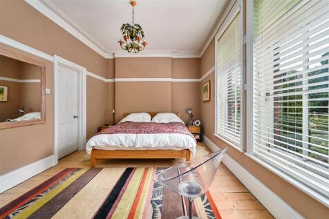 87 LOWER PARK ROAD - TN342LE (31).jpg