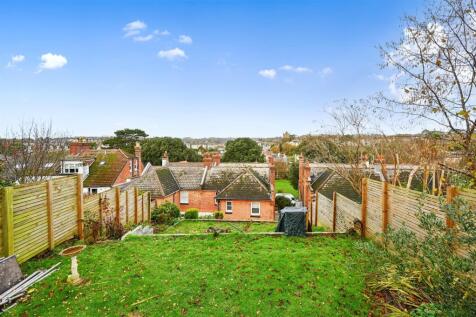 66 LOWER PARK ROAD (24).jpg