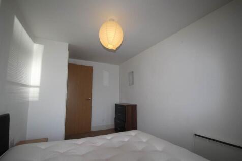 Bedroom (2)