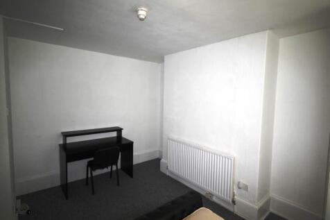 Bedroom (2)
