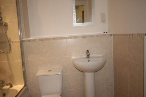 513 Woolston Bathroo