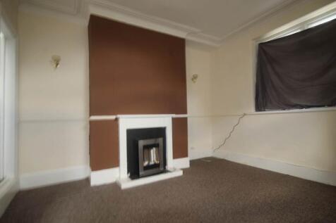Living Room (2)